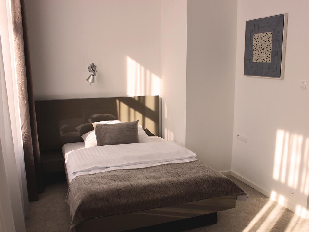 Hotel Lev Levice Δωμάτιο φωτογραφία