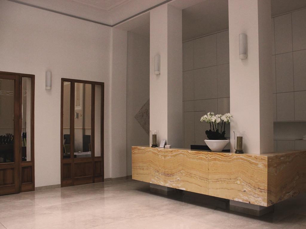 Hotel Lev Levice Εξωτερικό φωτογραφία